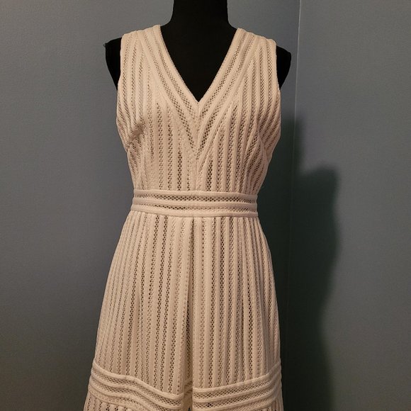 H&M Dress.  White.  Size 8. - Picture 1 of 6